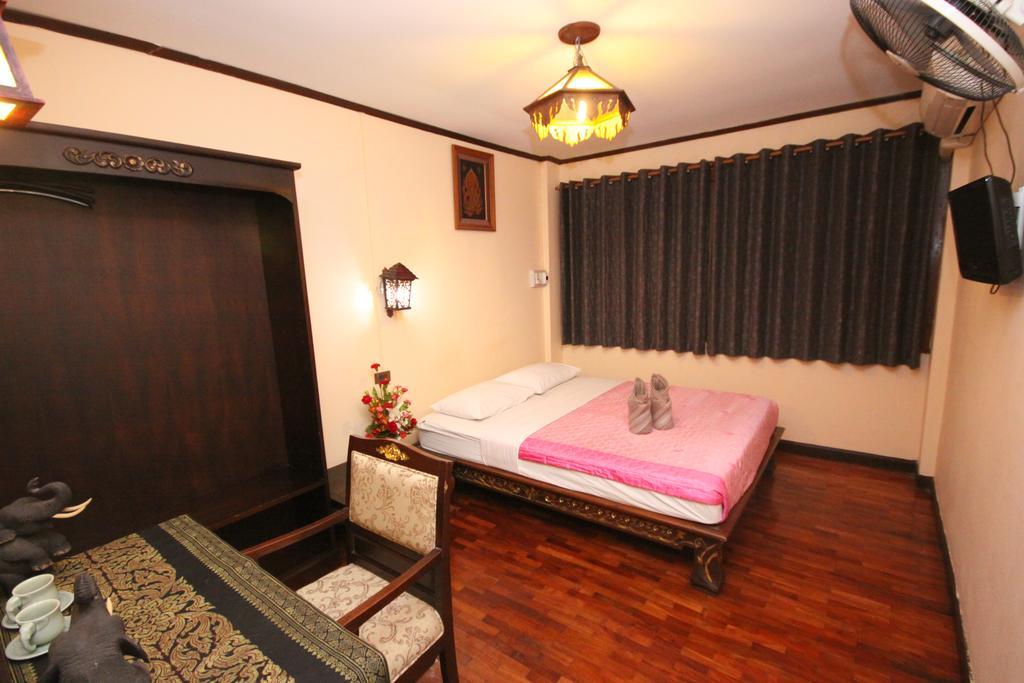 S.K. House 1 Hotel Chiang Mai Eksteriør billede